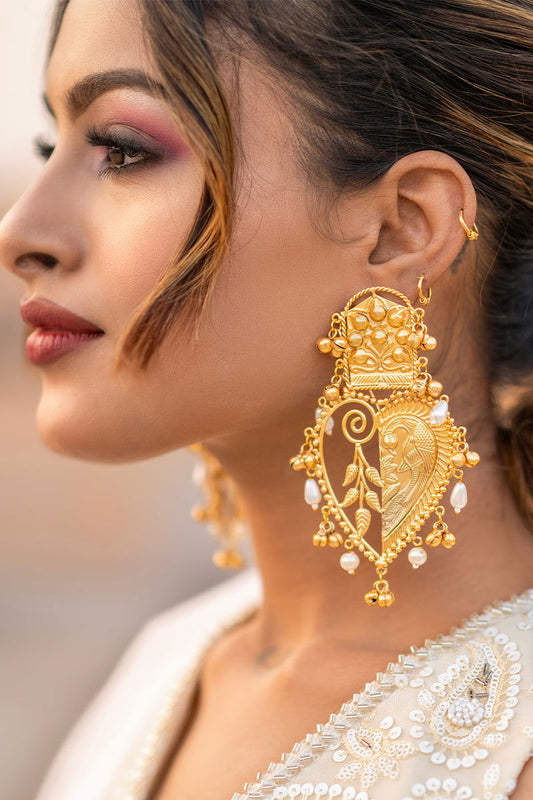 Gold Metal Paan-Shaped Teardrop Pearls Ghungroo Accents Earrings - Mayrake.in
