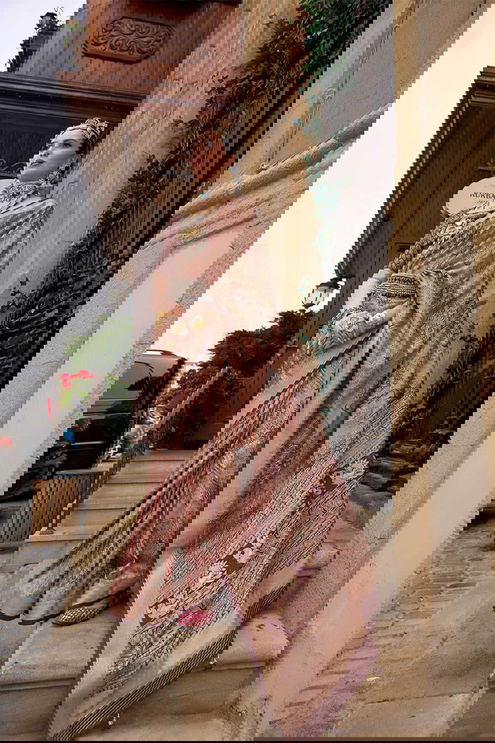 Coffee Brown Raw Silk Saree with Floral Motifs - Mayrake.in