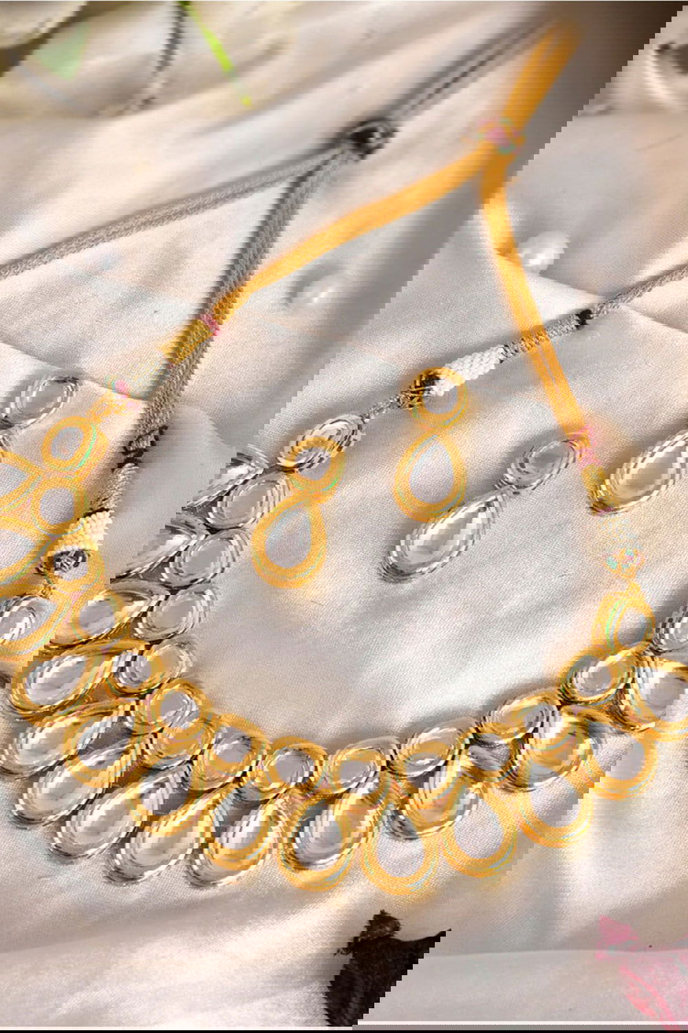 Gold Finish Kundan Choker Jewellery with Tear Drop Style - Mayrake.in