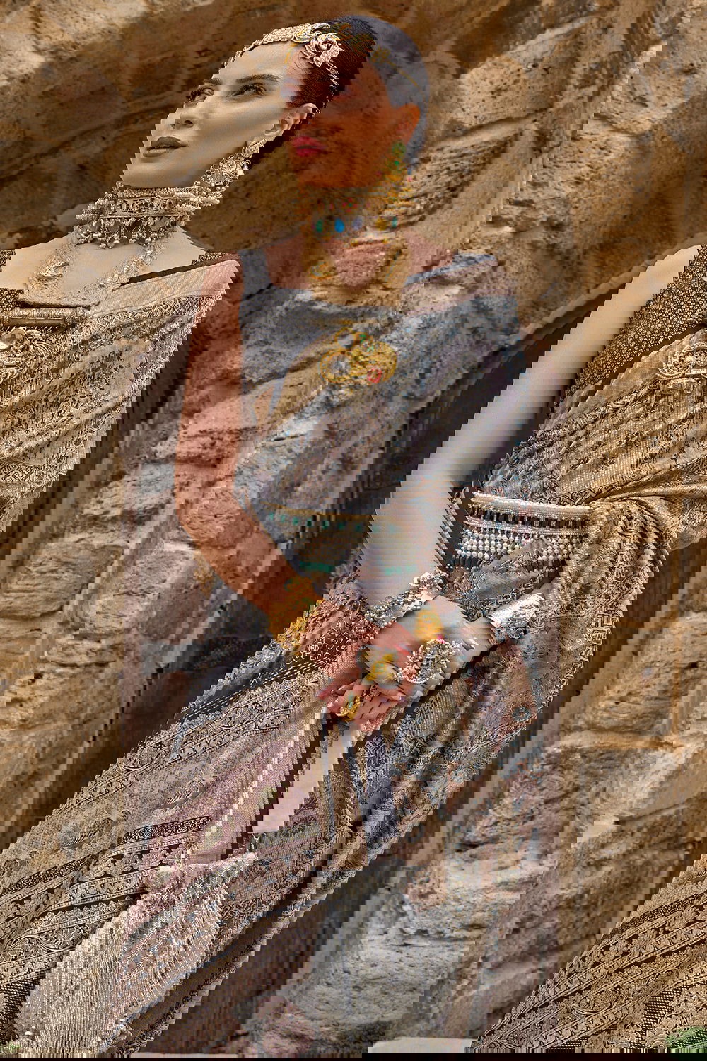 Grey Raw Silk Saree with Floral Motifs - Mayrake.in