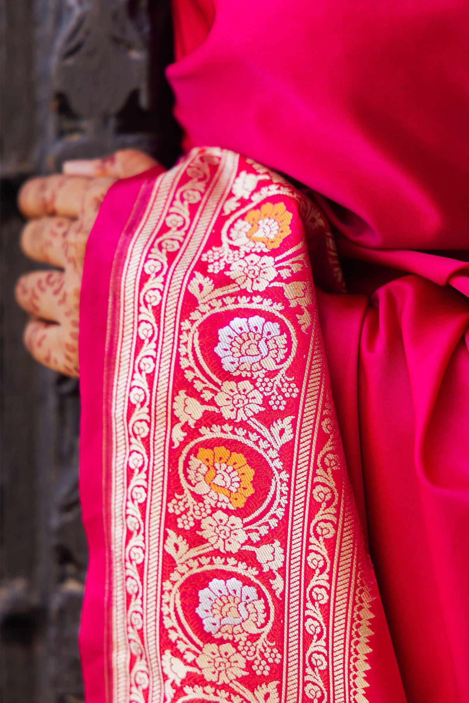 Handloom Fuchsia Pink Mashru Satin Silk Banarasi Saree - Mayrake.in