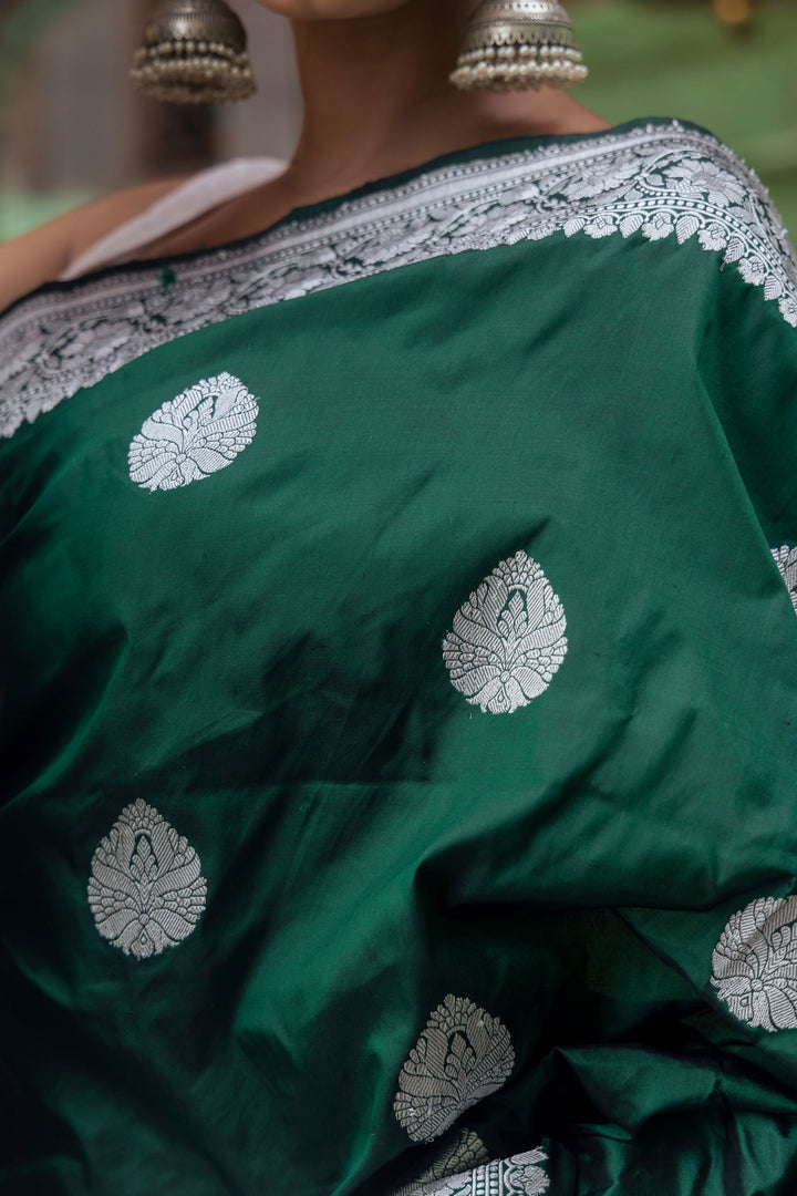 Handloom Green Pure Katan Silk Banarasi Saree - Mayrake