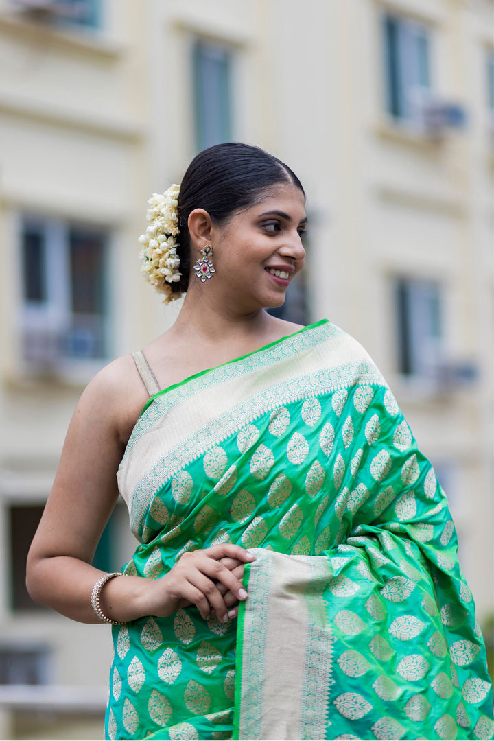 Handloom Green Pure Katan  Silk Banarsi Saree - Mayrake