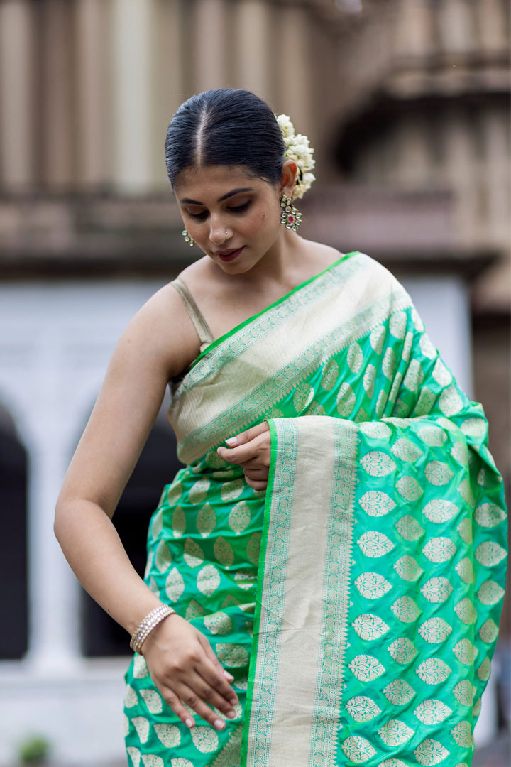 Handloom Green Pure Katan  Silk Banarsi Saree - Mayrake