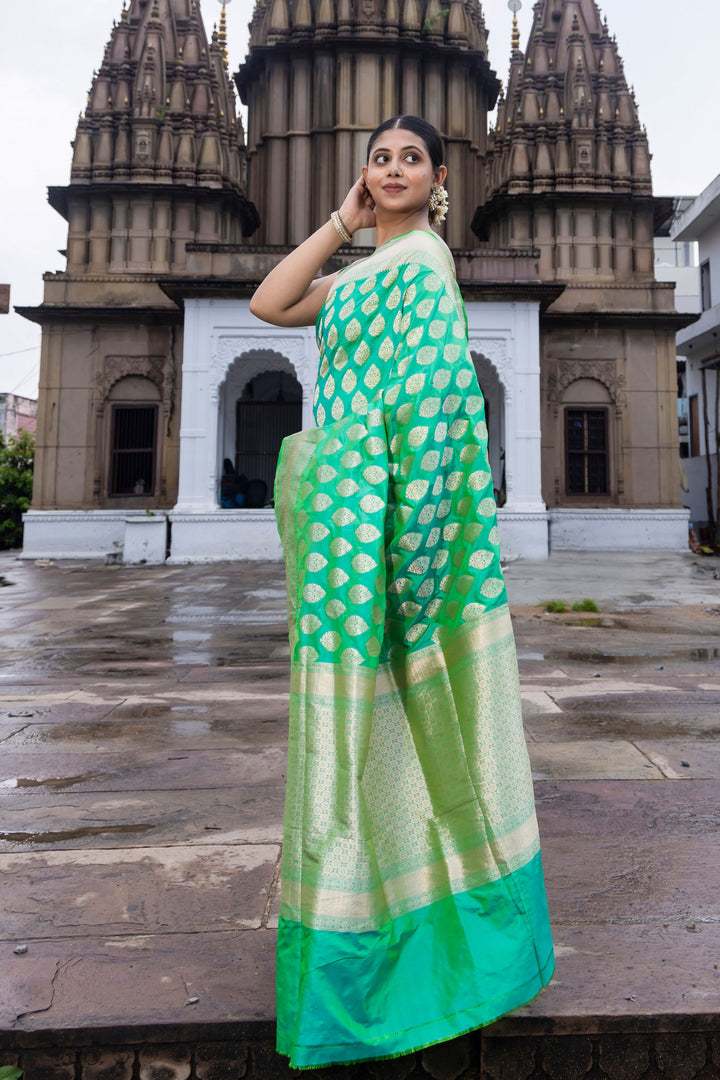 Handloom Green Pure Katan  Silk Banarsi Saree - Mayrake