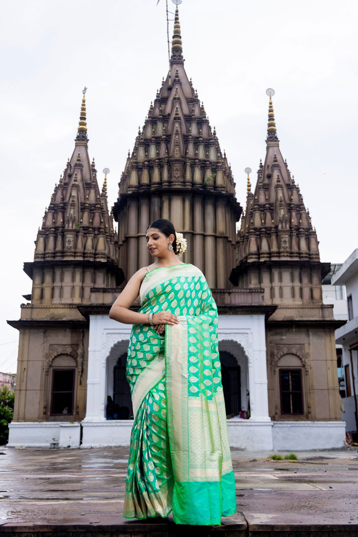 Handloom Green Pure Katan  Silk Banarsi Saree - Mayrake