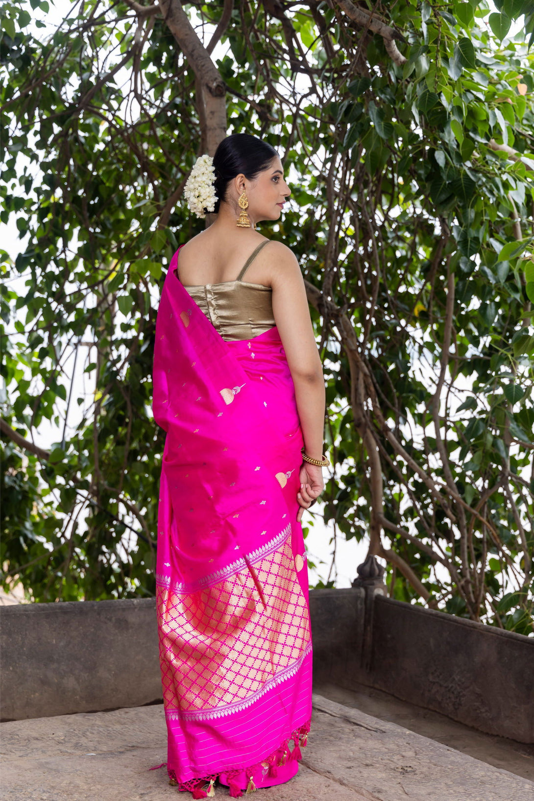Handloom Hot Pink Pure Katan Silk Banarasi Saree - Mayrake.in