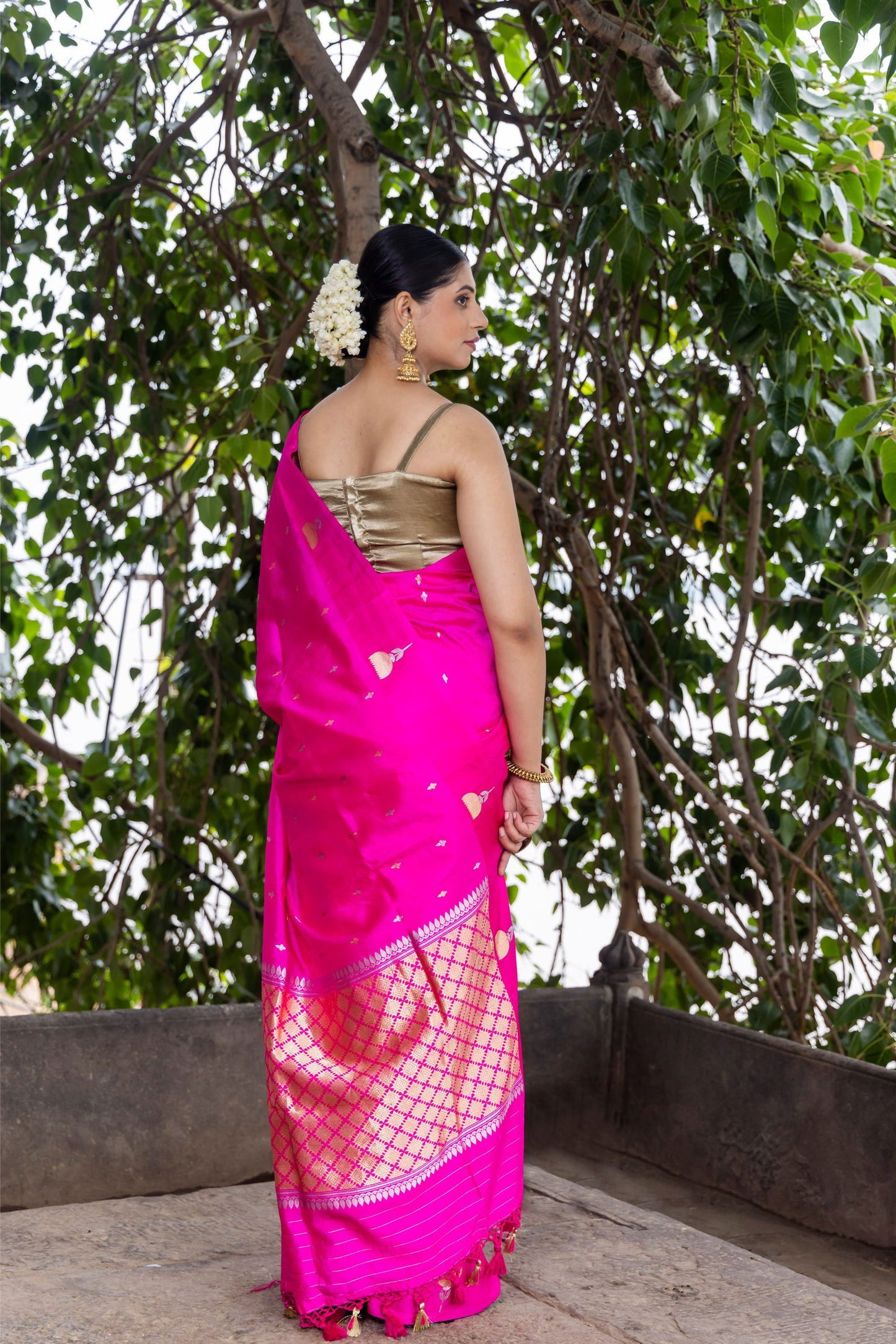 Handloom Hot Pink Pure Katan Silk Banarasi Saree - Mayrake.in