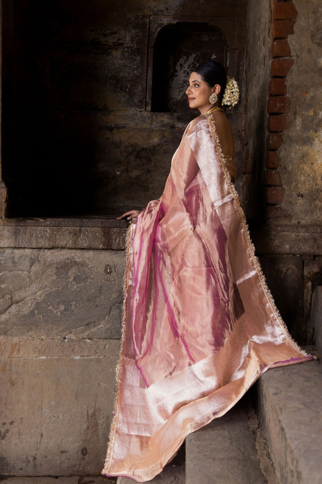 Handloom Maroon Pure Katan Tissue Silk Banarasi Saree - Mayrake.in