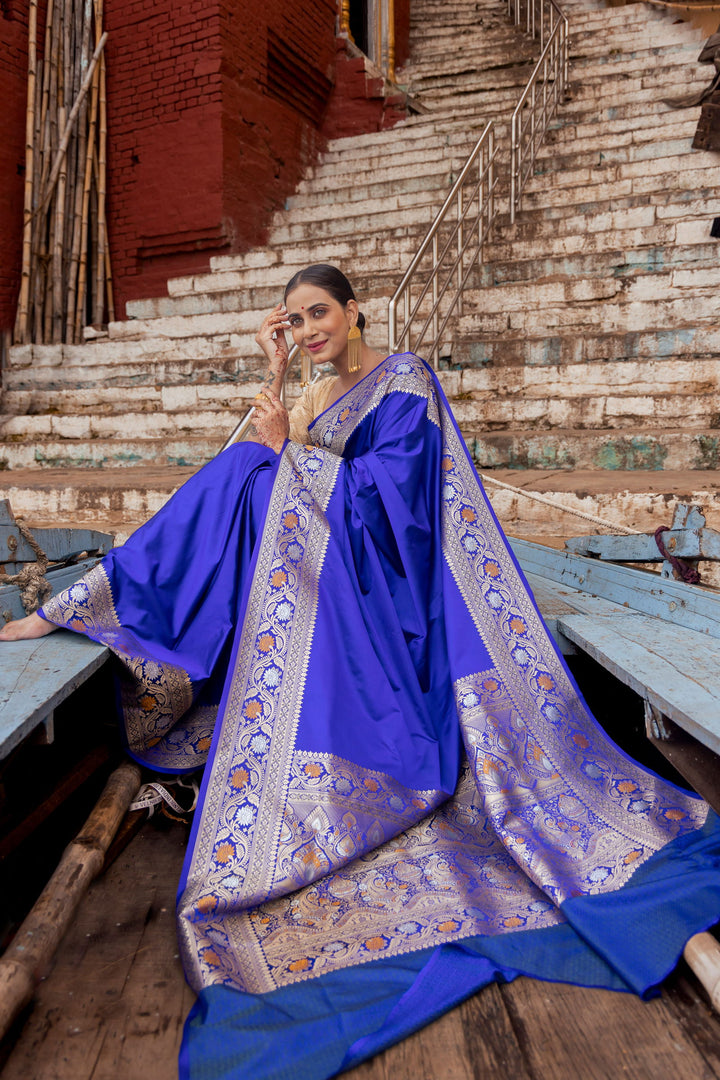 Handloom Navy Blue Mashru Satin Silk kadhwa Banarsi saree - Mayrake