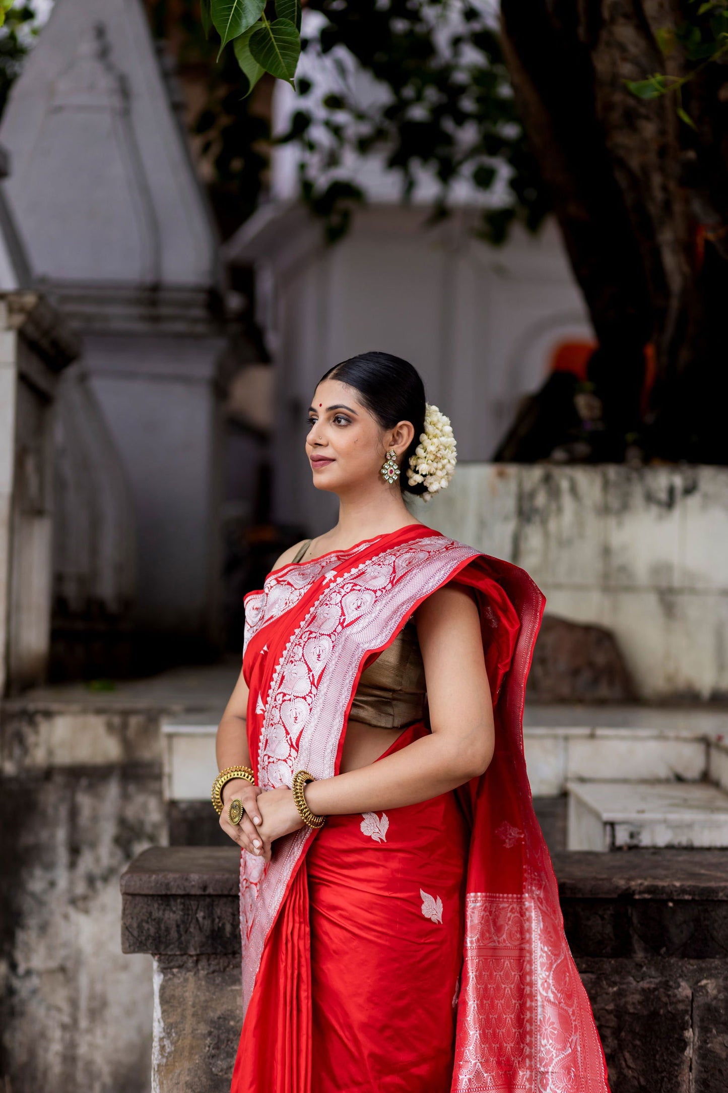 Handloom Red Pure Katan Silk Banarasi Saree - Mayrake.in