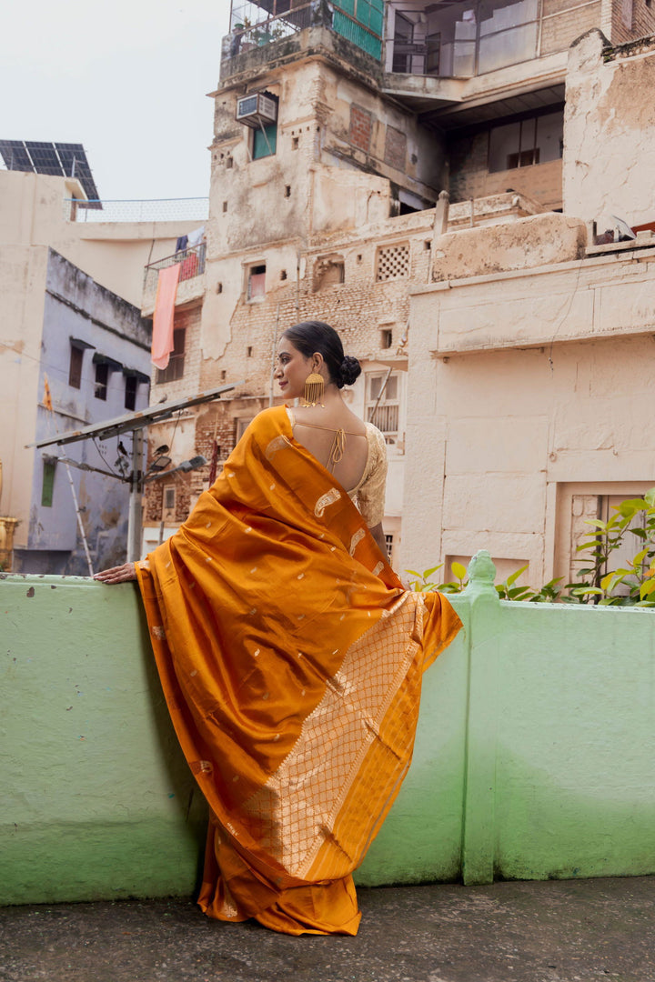 Handloom Saffron Yellow Pure Katan Silk  Banarasi Saree - Mayrake.in