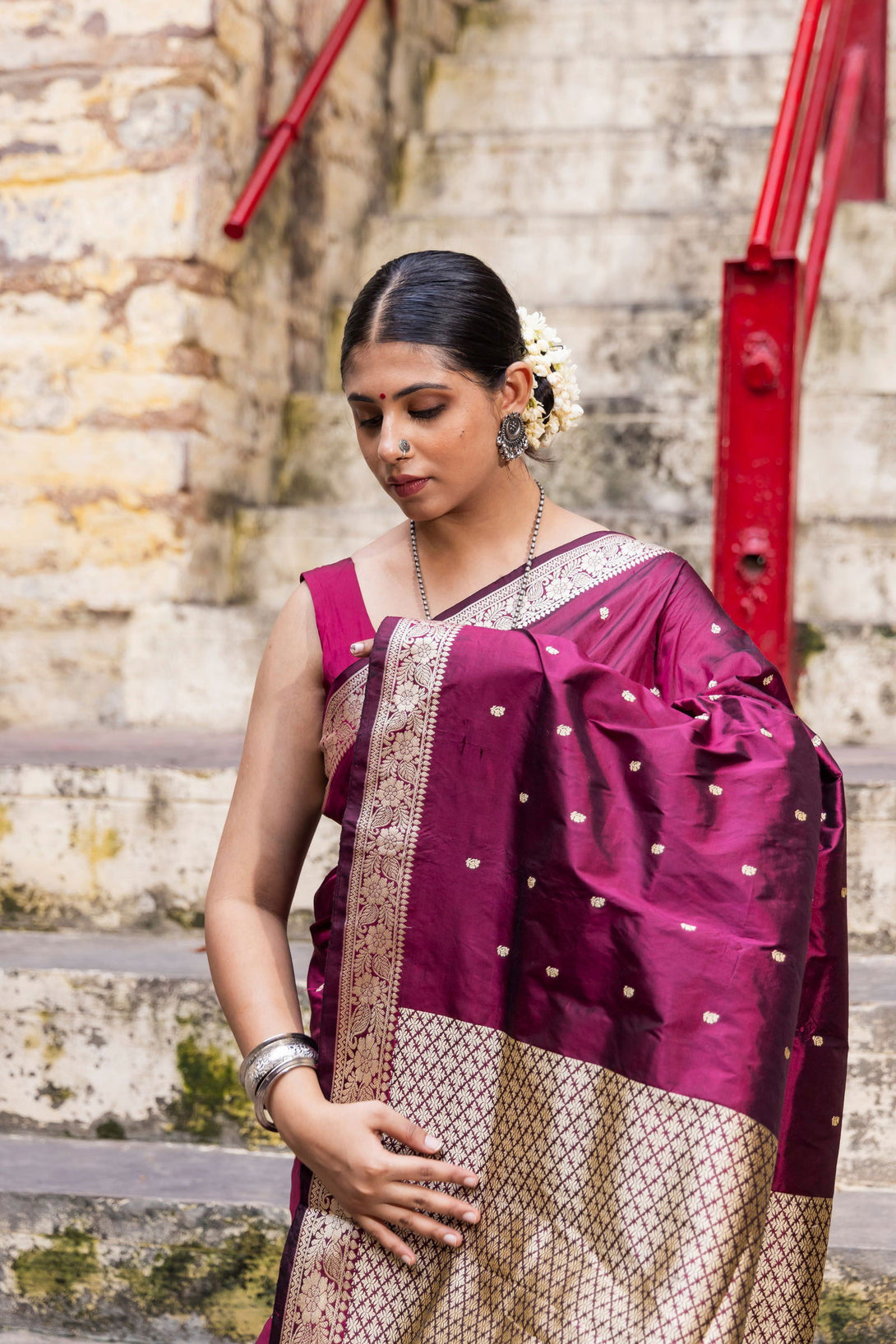 Handloom Wine Red Pure Katan Silk Banarasi Saree - Mayrake.in