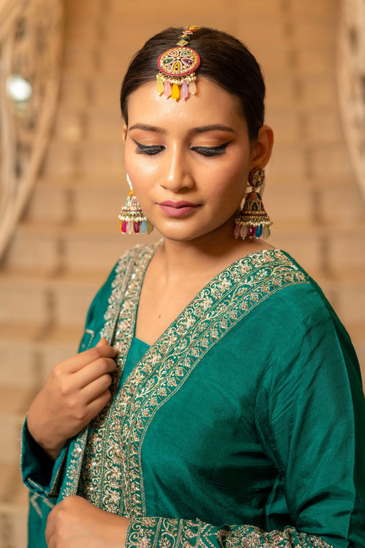 Mayrake Beautiful Jhumka with Back Chain and Maang Tikka - Mayrake.in