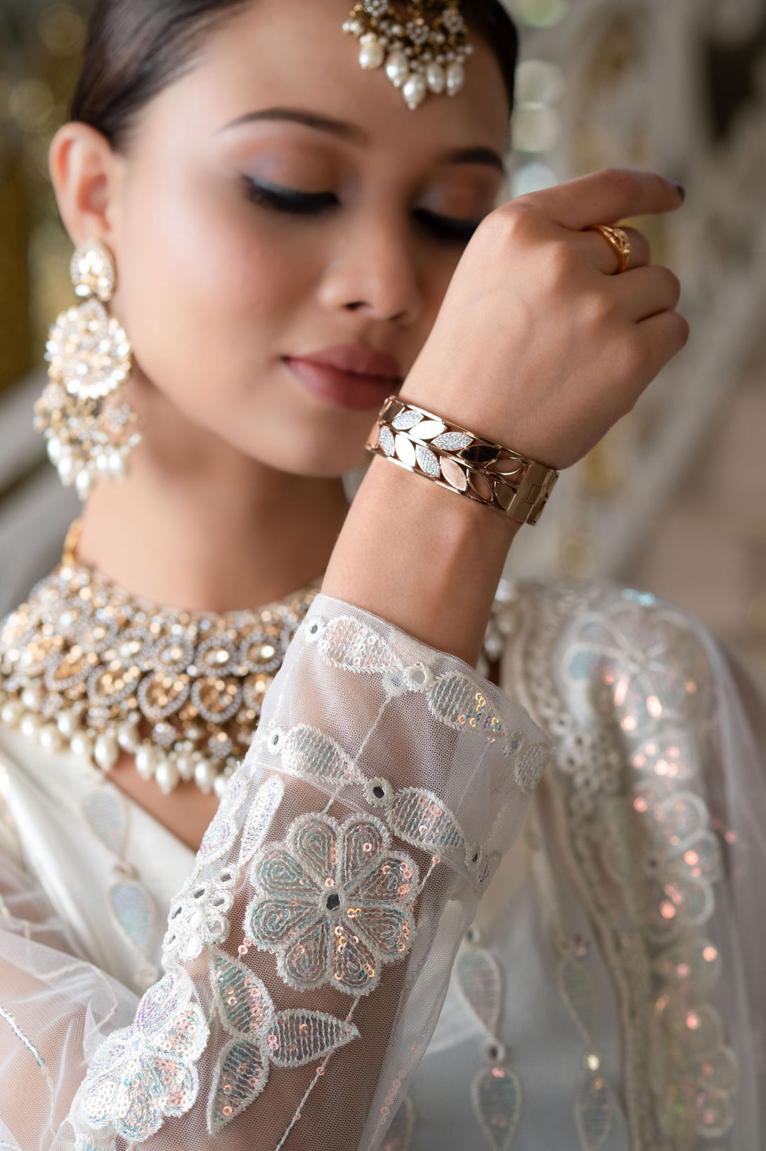 Mayrake Rose Gold Bracelet with Casting Leaves Design - Mayrake.in