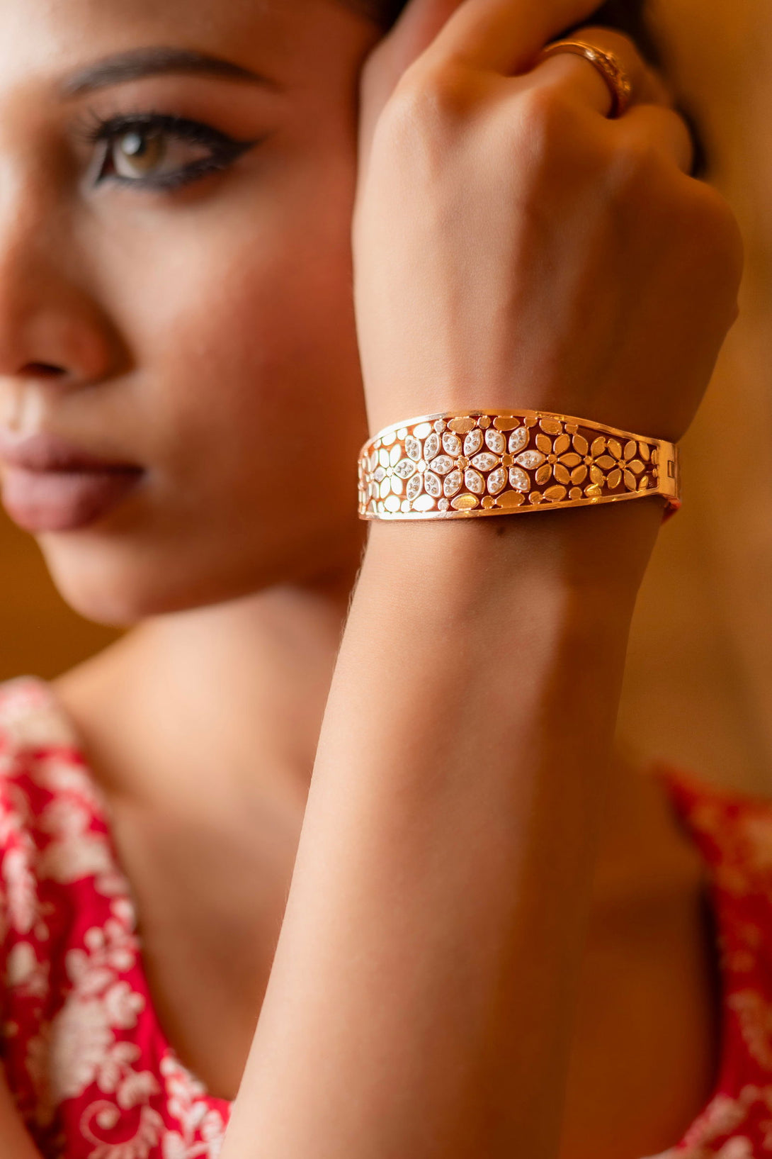 Mayrake Rose Gold Erratic Flower Cut Out AD Braclet - Mayrake.in