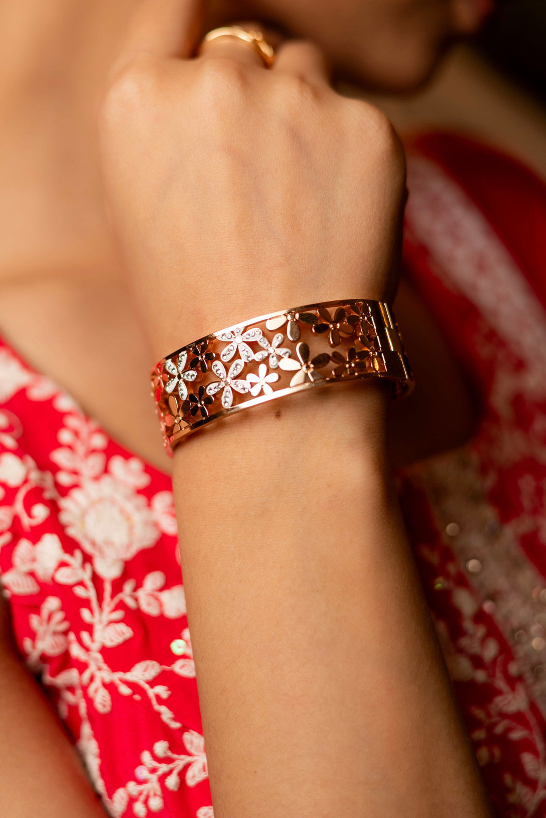 Mayrake Rose Gold  Flower Cut Out AD Bracelet - Mayrake.in