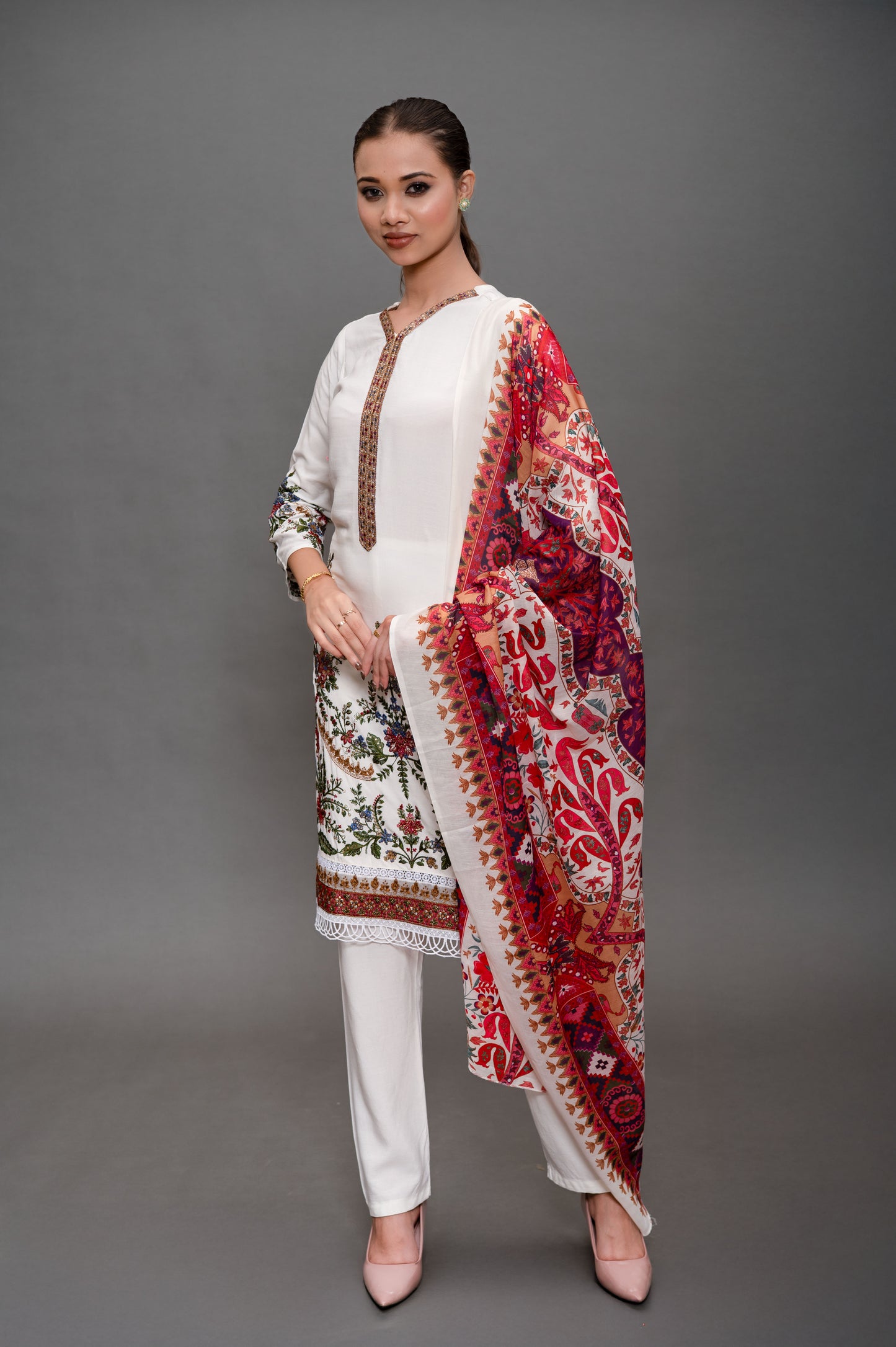 White Rayon lawn Suit with Embroidery Work and Digital Print Chiffon Dupatta