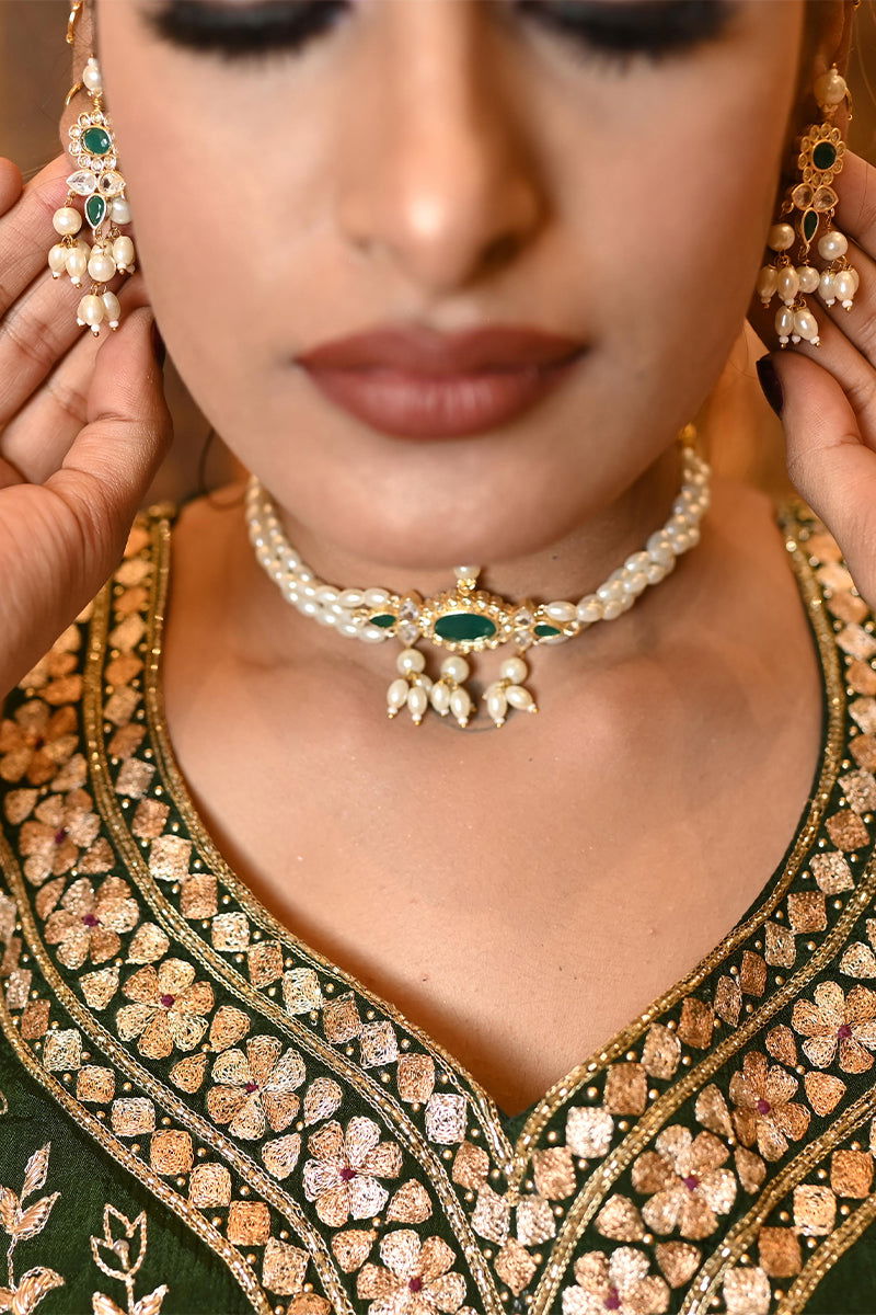 Pearl Emerald Kundan Stone Choker - Mayrake.in