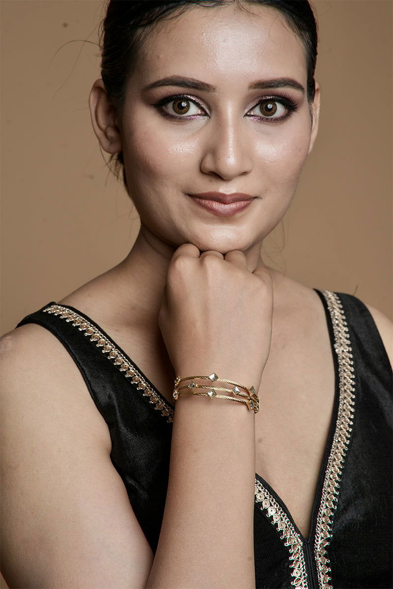 Premium Golden Layered Metal Stone Link Lock Bracelets - Mayrake.in