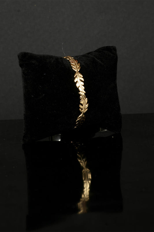 Premium Stainless Steel Metallic Leaf Design Cuff Bracelet - Mayrake.in