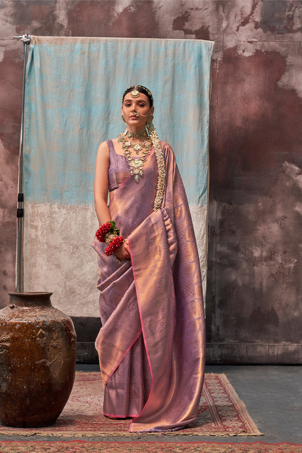 Two-Tone Peach Handloom Weaving Silk Saree with Contrast Selvage Border
